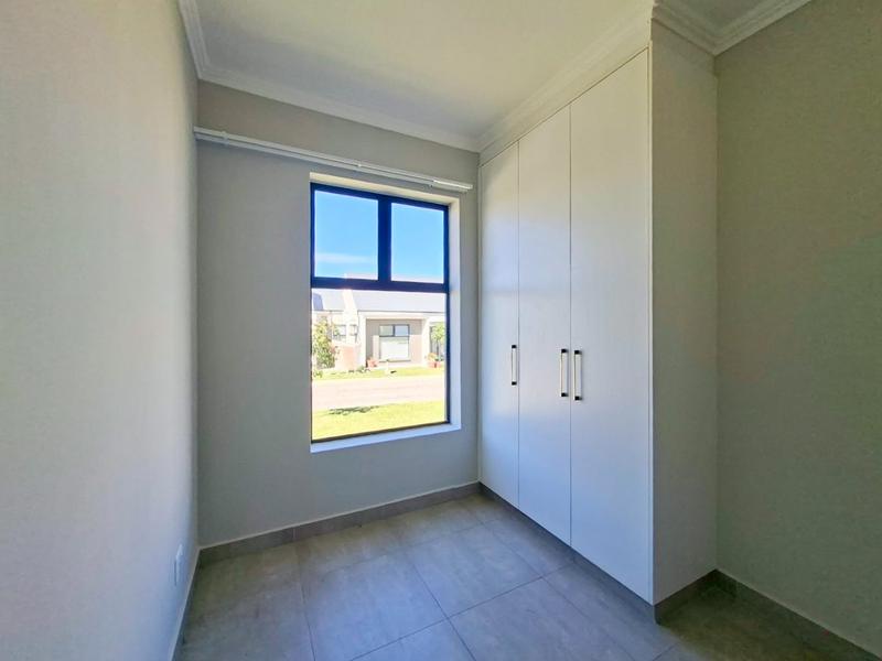 To Let 3 Bedroom Property for Rent in Kraaibosch Park Western Cape